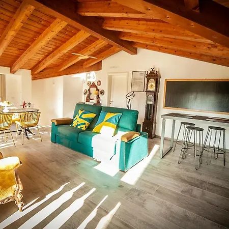 Da Ilaria Primo Piano Di Con Piscina E Parcheggio Grosseto
